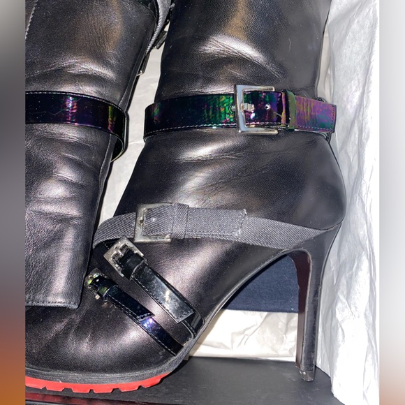 Giuseppe Zanotti Red bottom w/multi media buckled straps boots. Size 40 ***SOLD* - Picture 3 of 17